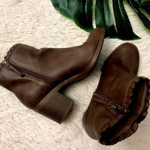 Brown Chunky Booties